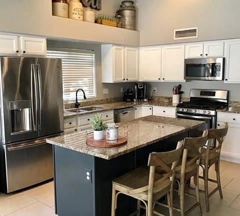 5th image of 4604 E Fernwood Ct