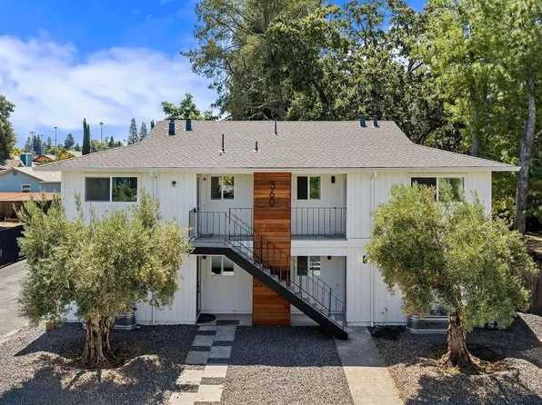 360 March Avenue, Healdsburg, CA 95448
