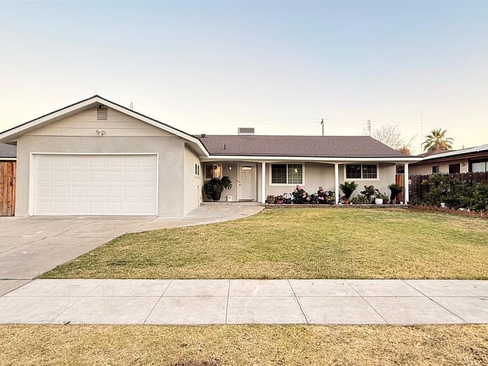 1st image of 4842 E San Gabriel Ave