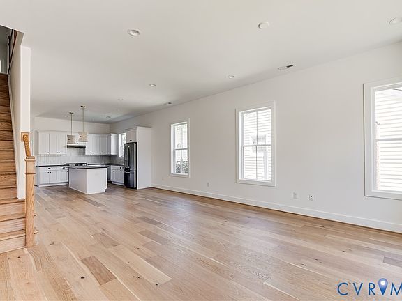 2nd image of 902 2/3 N 28th St