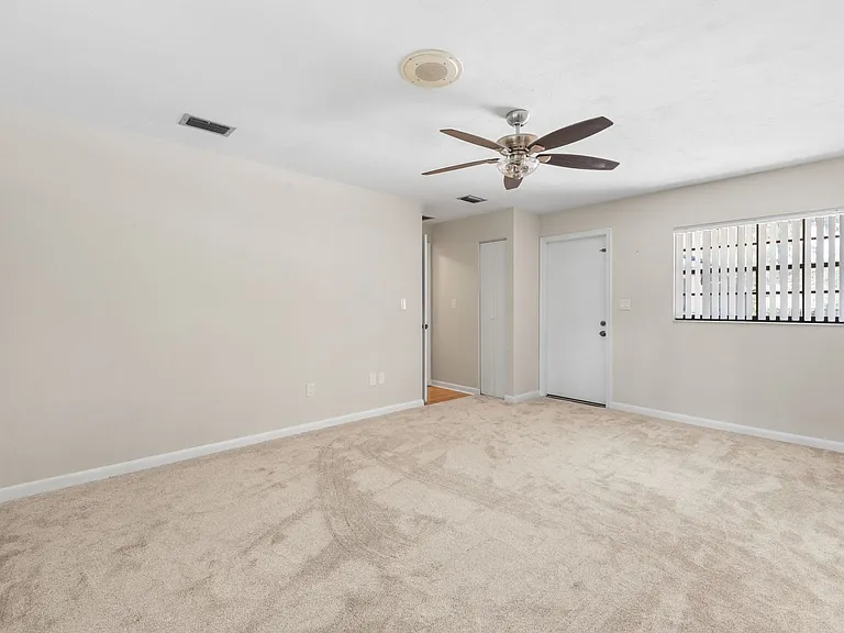 3106 NW 38th St — Photo 15
