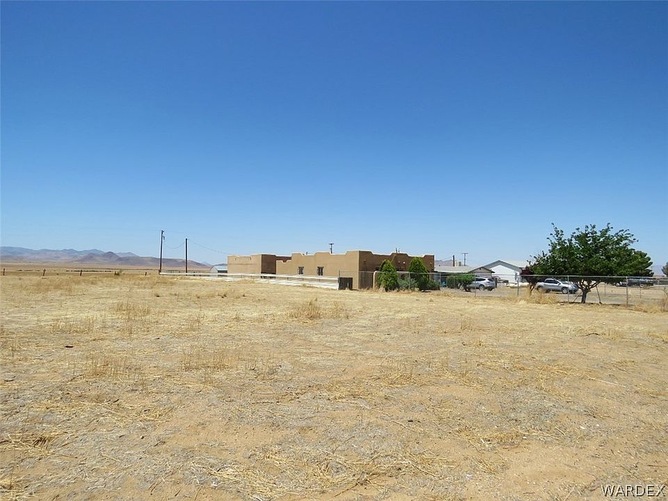 1st image of .86 Acres N Highway 66