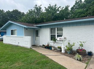 503 Ridgecrest Dr, Port Lavaca, TX 77979