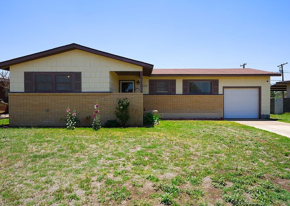 1st image of 3112 Blossom Ln