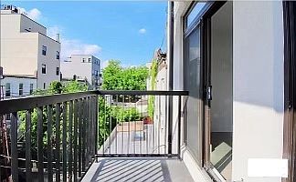 4th image of 292 Weirfield St APT 5
