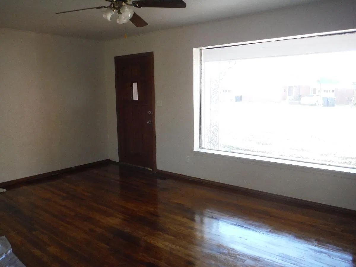 2 bed, 900 sqft, $1,065 — Photo 3