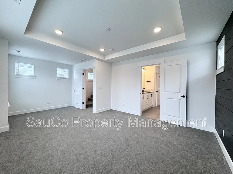 3920 SE 83rd Ave — Photo 11