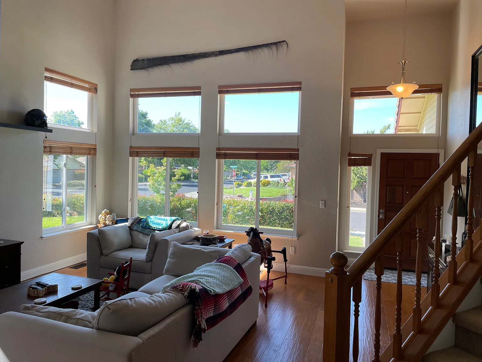 4 bed, 2.5 bath, 2095 sqft, $3,500 — Photo 4