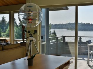 15 Brook Bay Rd, Mercer Island, WA 98040