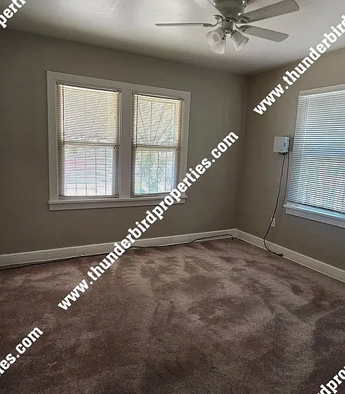 607 Delamar Ave NW — Photo 12