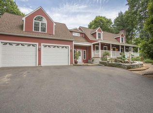 950 Glebe St, Taunton, MA 02780