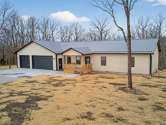 3rd image of 31935 Truman Ridge Rd