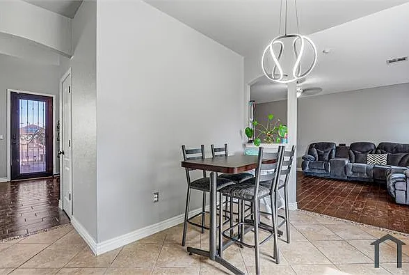 12905 Hidden Grove Dr — Photo 2