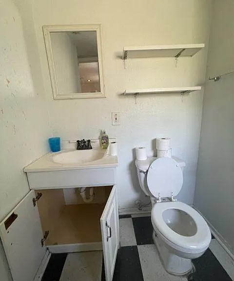 Unit Photo