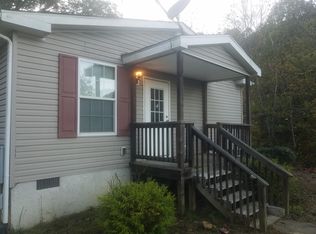 22 Powderhorn Dr, Waynesville, NC 28786