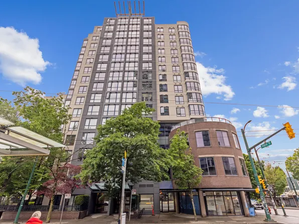 3438 Vanness Ave #205, Vancouver, BC V5R 6E7