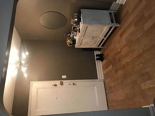 Rented by Samuel Realty Group LLC | media 12