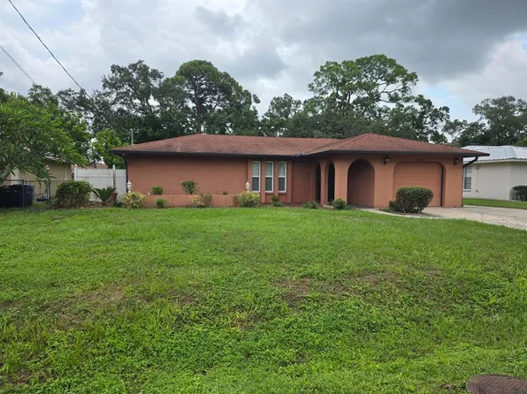 4520 Beacon Dr, Sarasota, FL 34232