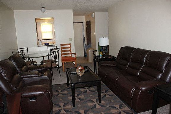 5th image of 125 S Houston St #1184