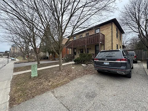 113 Joseph St Photo 1