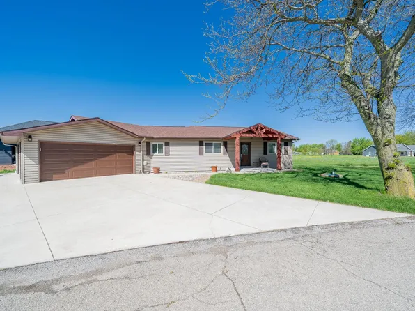 6411 Sunshine Harbour Dr, Winneconne, WI 54986