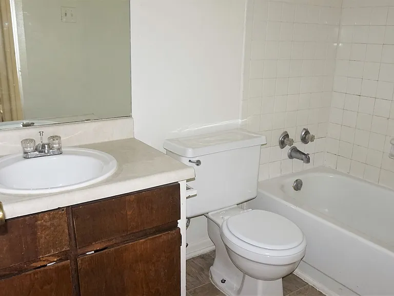 4308 Lake Rd — Photo 11