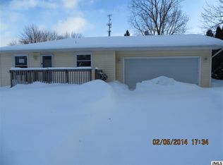 402 Marion Ct, Clinton, MI 49236