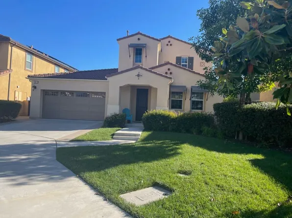 877 Hailey Ct, San Marcos, CA 92078