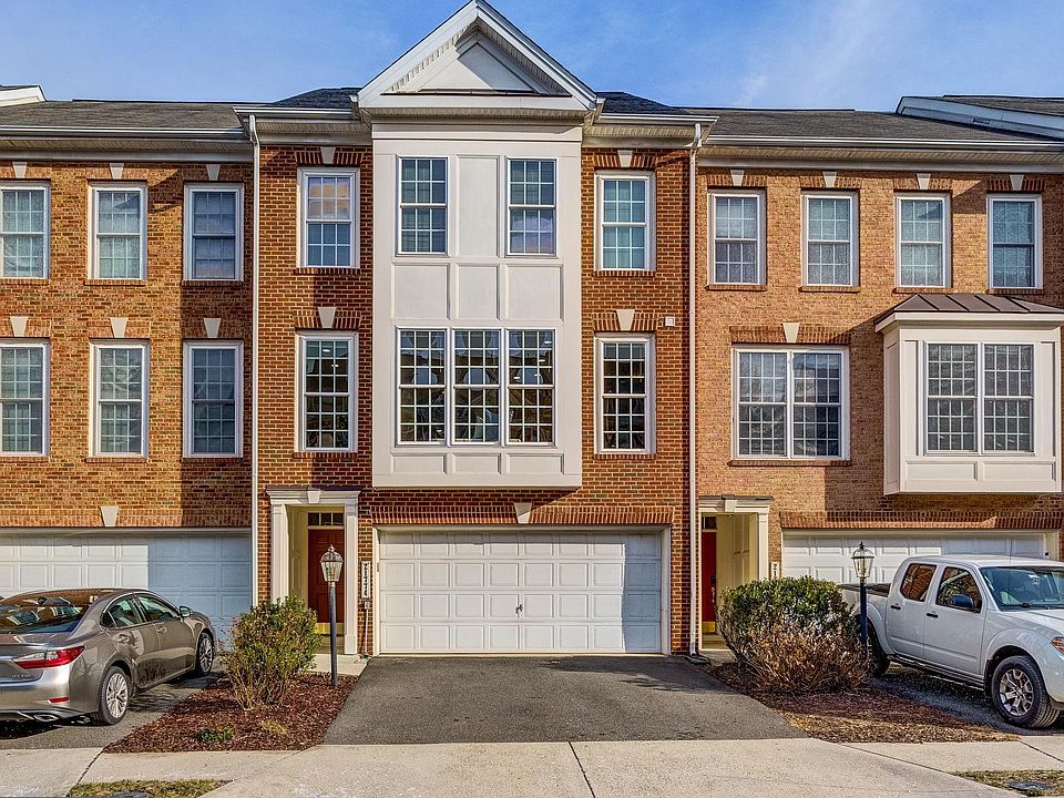 1st image of 21774 Ladyslipper Sq