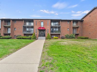 221 Oak St APT 5-15, Brockton, MA, 02301