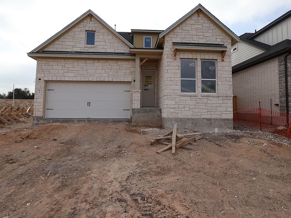 1st image of 833 Corvallis Dr