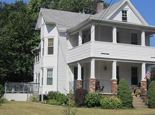 21 Hanover St, Wallingford, CT 06492