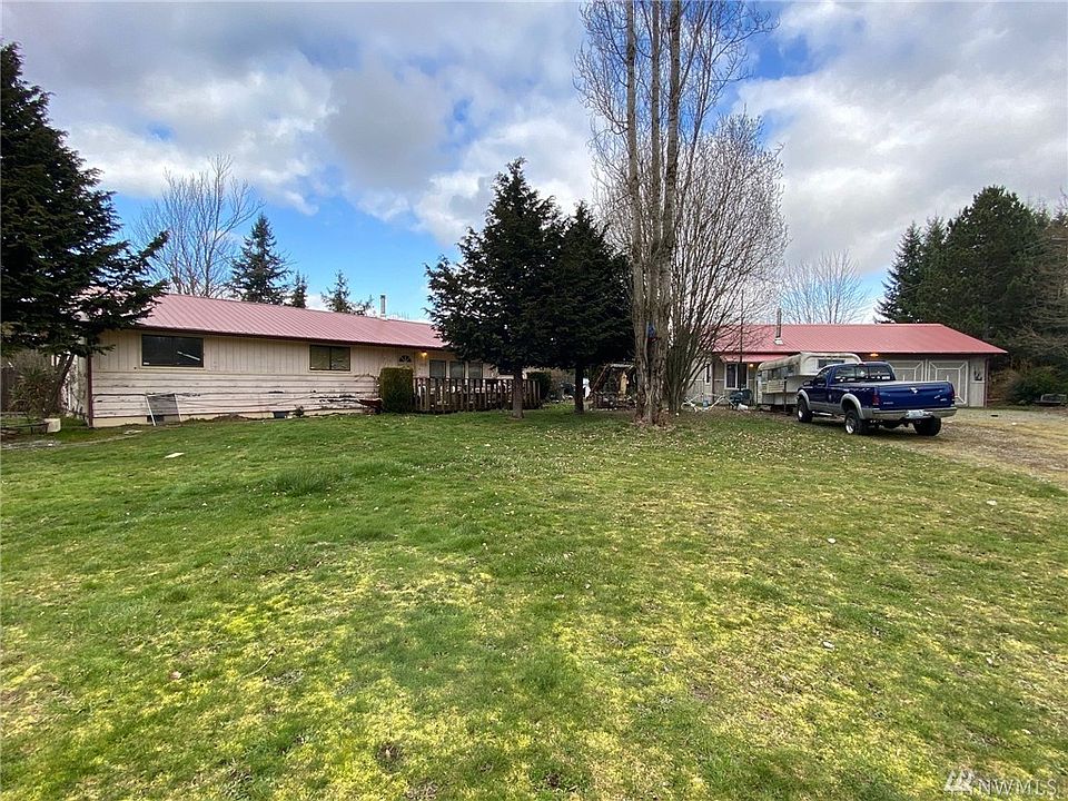 1st image of 10918 234th Ave E