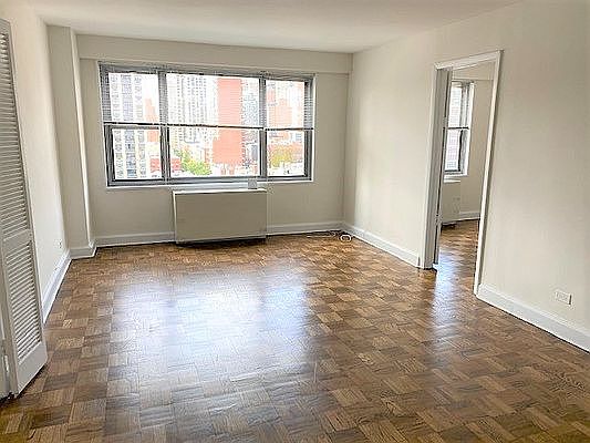 1st image of 353 E 83rd St APT 22G