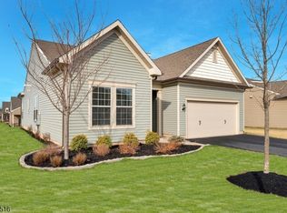 1 Sullivan Rd, Flemington, NJ 08822