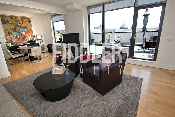 Rented by Fiddler Realty | media 74