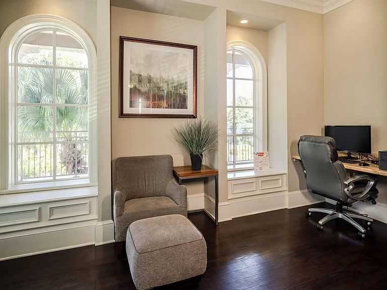 Resident Business Center