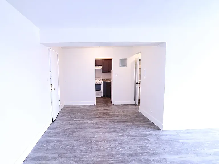 132-45 Maple Ave #607 — Photo 6