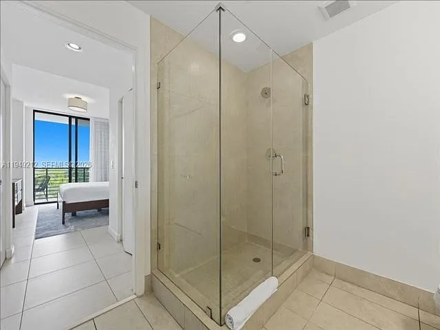 5350 NW 84th Ave — Photo 3