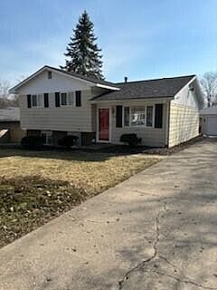 1st image of 1136 Walwood Dr NE