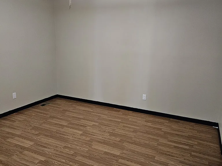 572 Meadow St #12 — Photo 3