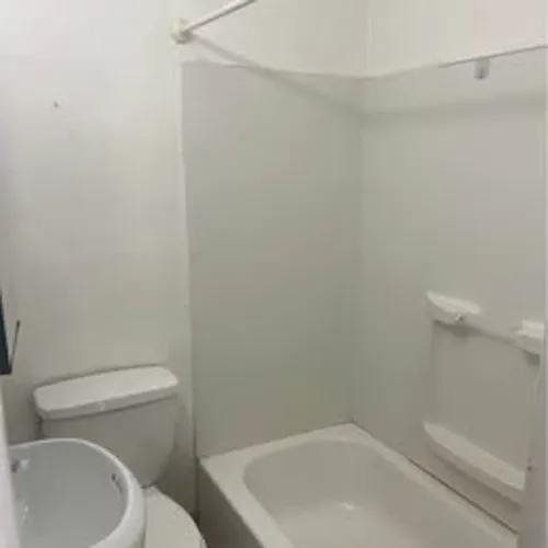 2 bed, 700 sqft, $950 — Photo 3