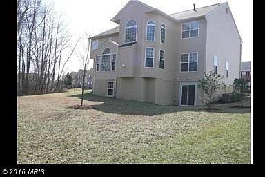2nd image of 2914 Pumpkin St