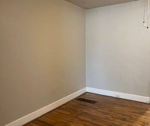 5th image of 5514 Virginia Ave #1F