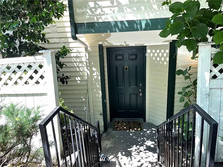 4254 129th Pl SE #11 — Photo 1