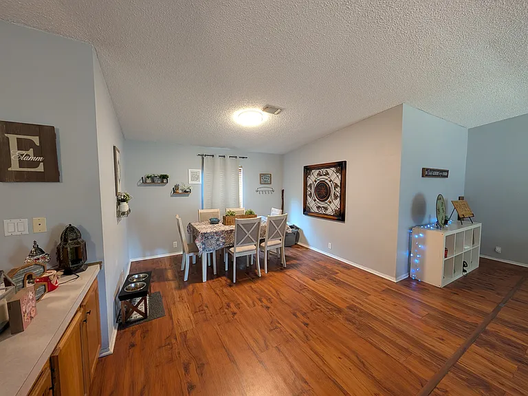 5620 Kelly Dr — Photo 10