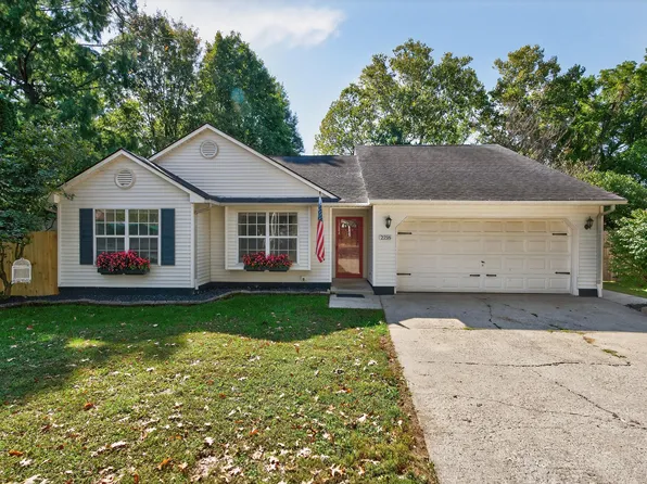 2216 Walsh Ct, Lexington, KY 40509
