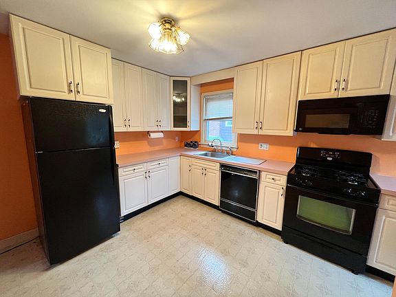 4th image of 212 N Central Ave Unit 2