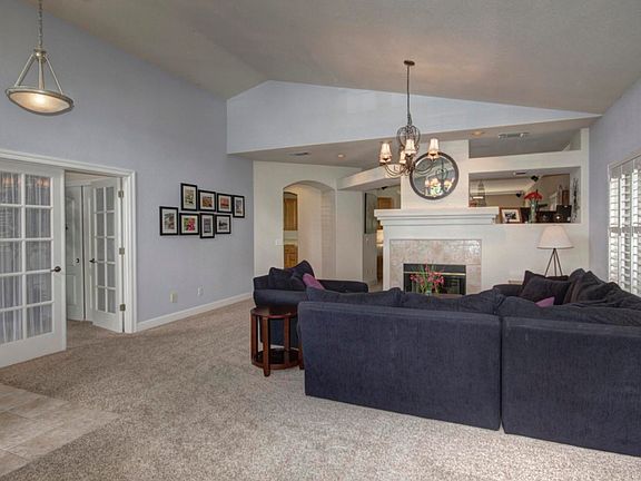 3rd image of 1982 Somerdale Cir
