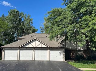 2249 N Enlund Dr Unit 2, Palatine, IL 60074
